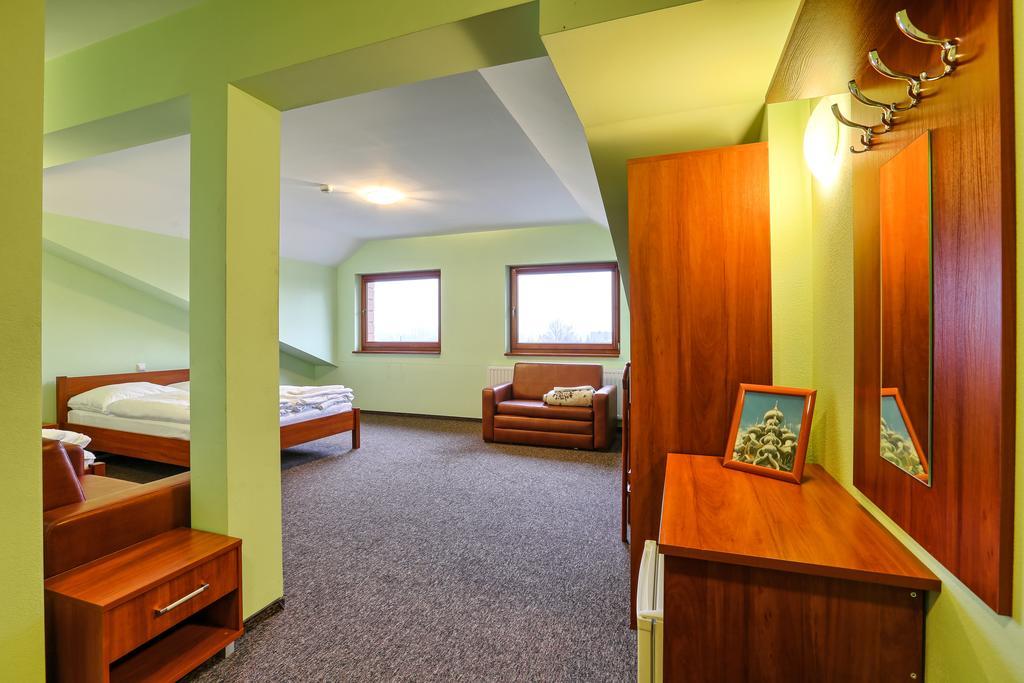 Hotel Tenis Chrzastowice Room photo